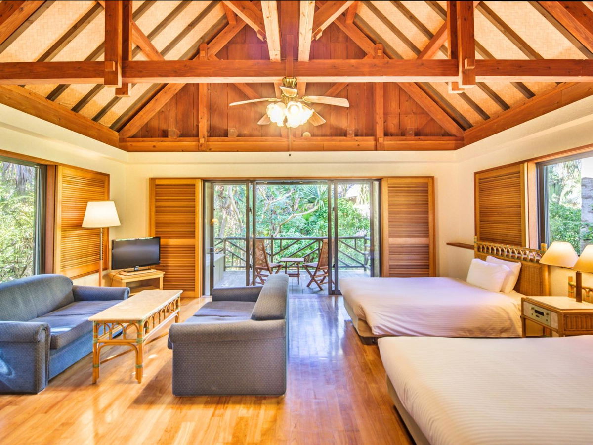 Ishigaki Seaside Hotel photo 2