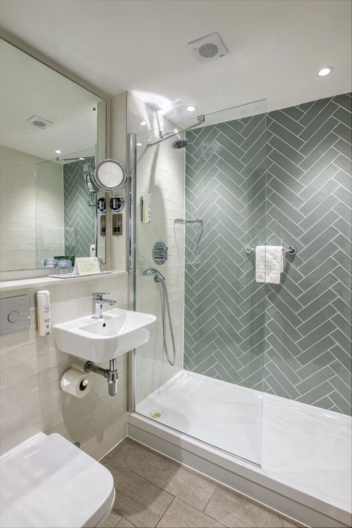 Elmbank York, Tapestry Collection by Hilton photo 4