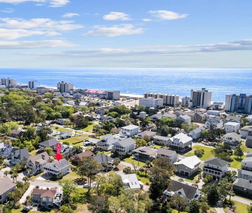 NEW POOL & Spa Coming May 2025 - NEW HOT TUB Available now- Dog friendly 4BR private home 6Min Walk to Beach photo 4