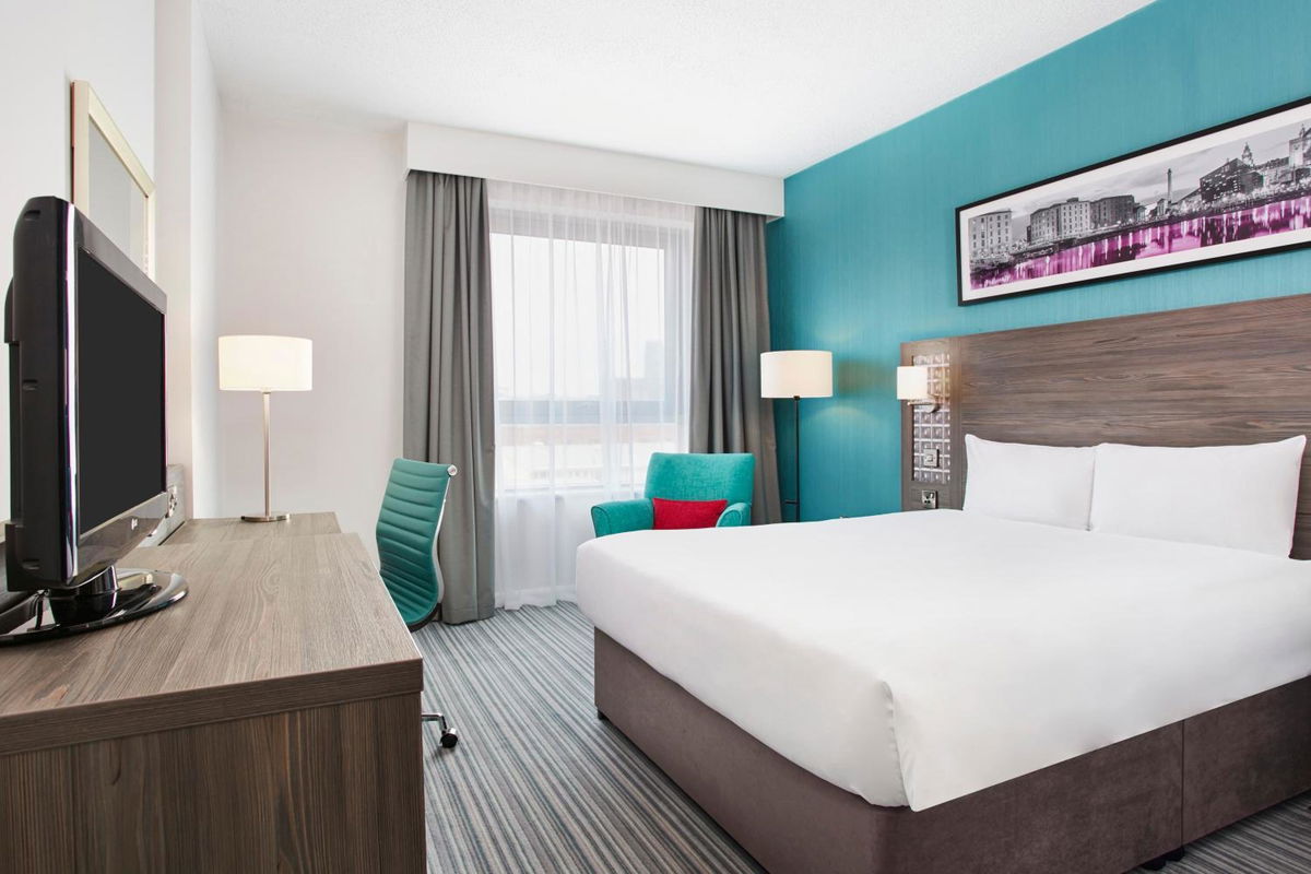 Leonardo Hotel Plymouth photo 2