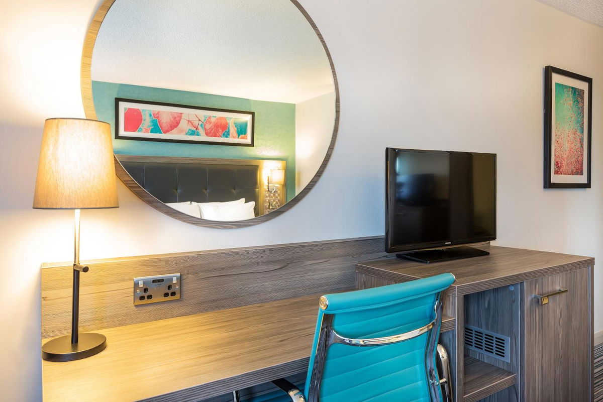 Leonardo Hotel Plymouth photo 4