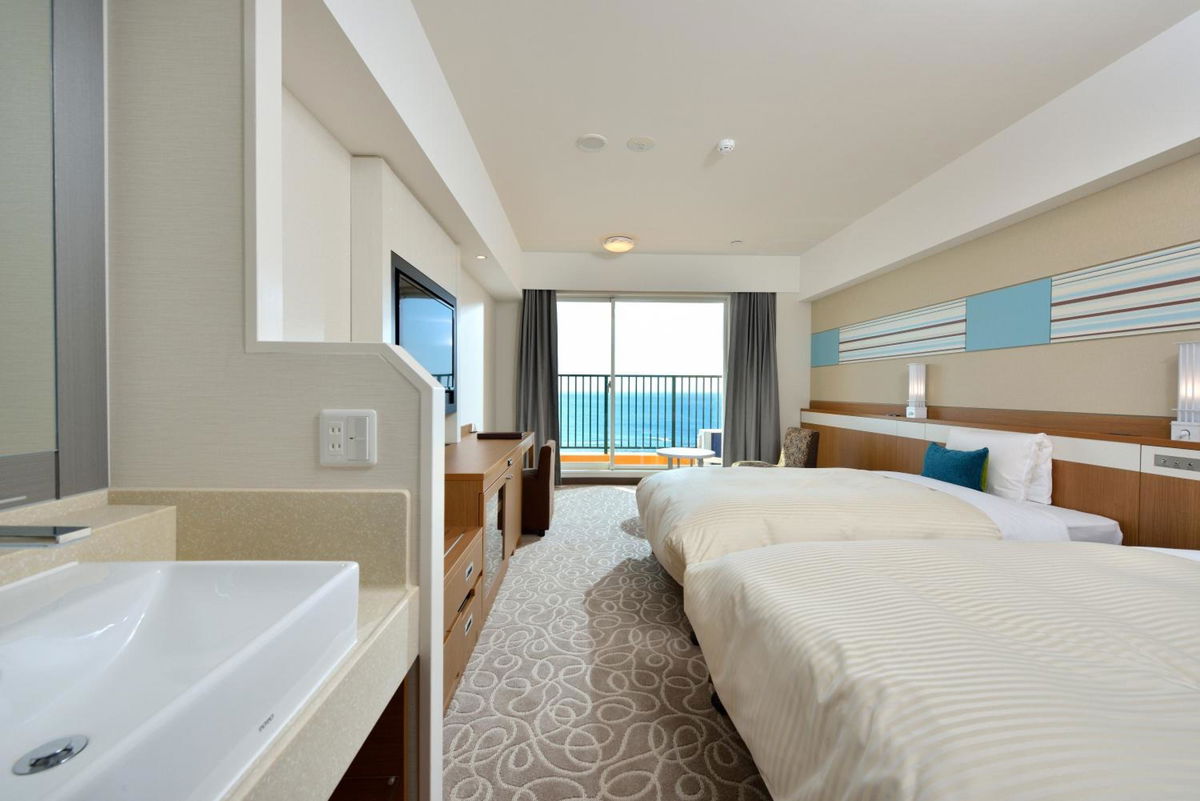 Vessel Hotel Campana Okinawa photo 4
