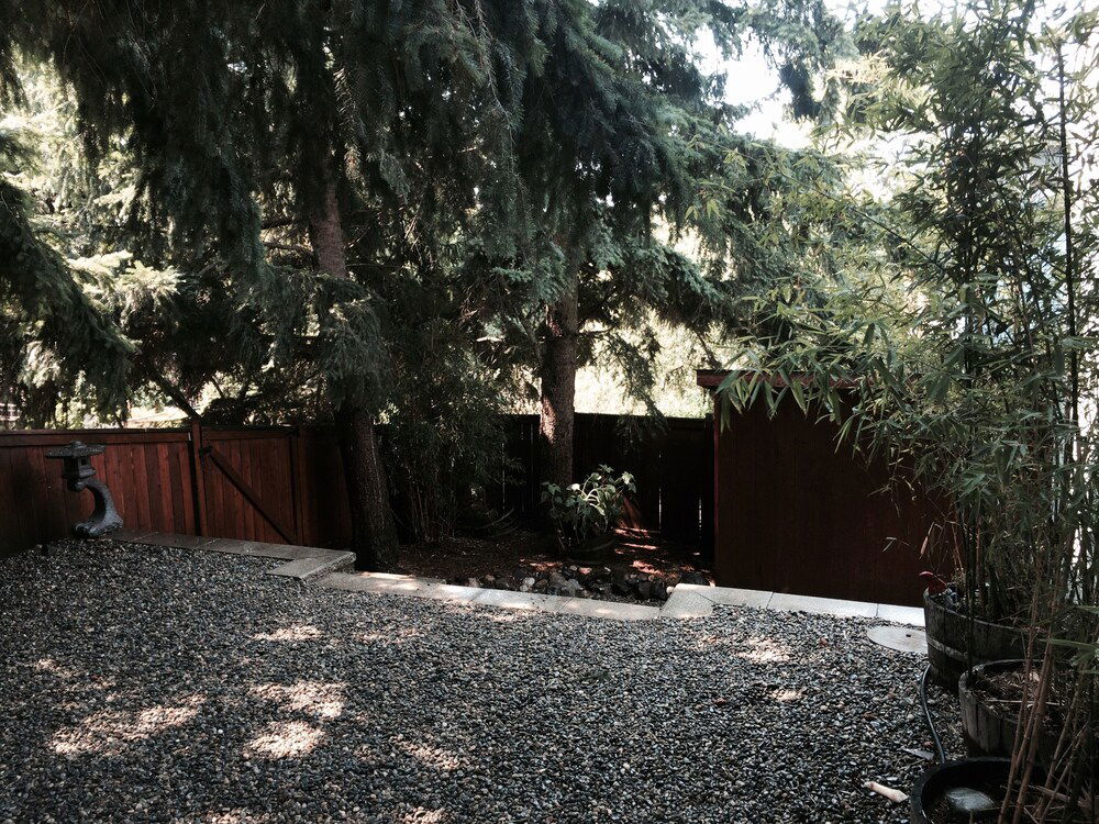 Seattle Glamping - Fremont Dream Catcher photo 3