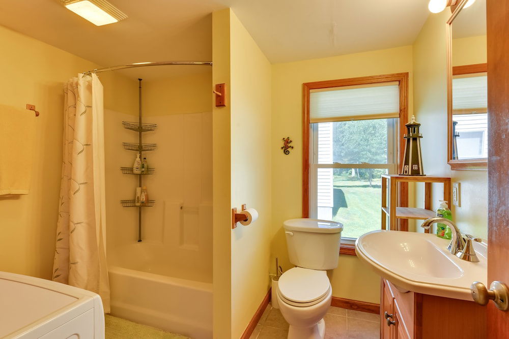 Waterfront Chautauqua Lake Retreat: Dock, Kayaks! photo 4