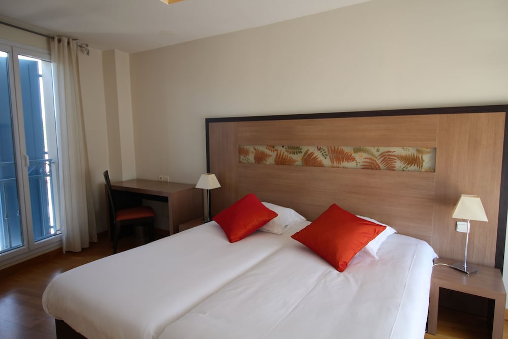 Appart'Hotel Garden & City Rousset photo 4