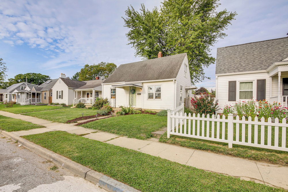 2 Blocks to Main St: Walkable Beech Grove Home! photo 2