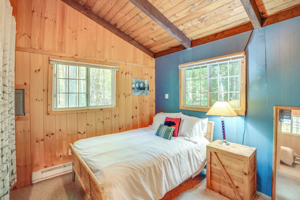 Treehouse Chalet Near Mt. Snow w/ On-site Trails! photo 4