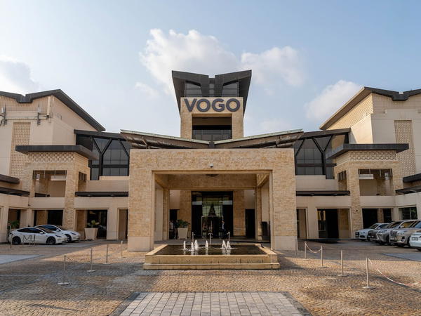 VOGO Abu Dhabi Golf Resort & Spa