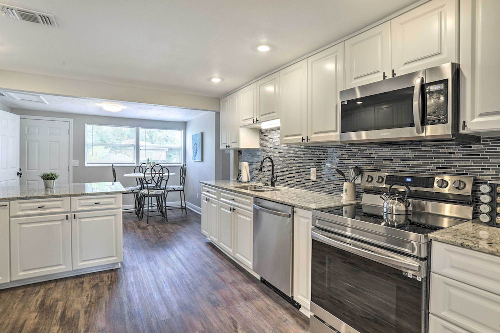Pet-friendly Gulfport Home < 2 Mi to Beach photo 3
