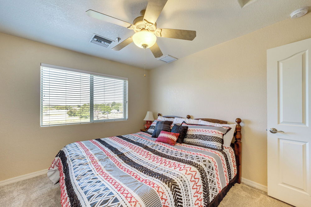 2 Mi to Lake: Apt w/ Balcony in Payson! photo 4