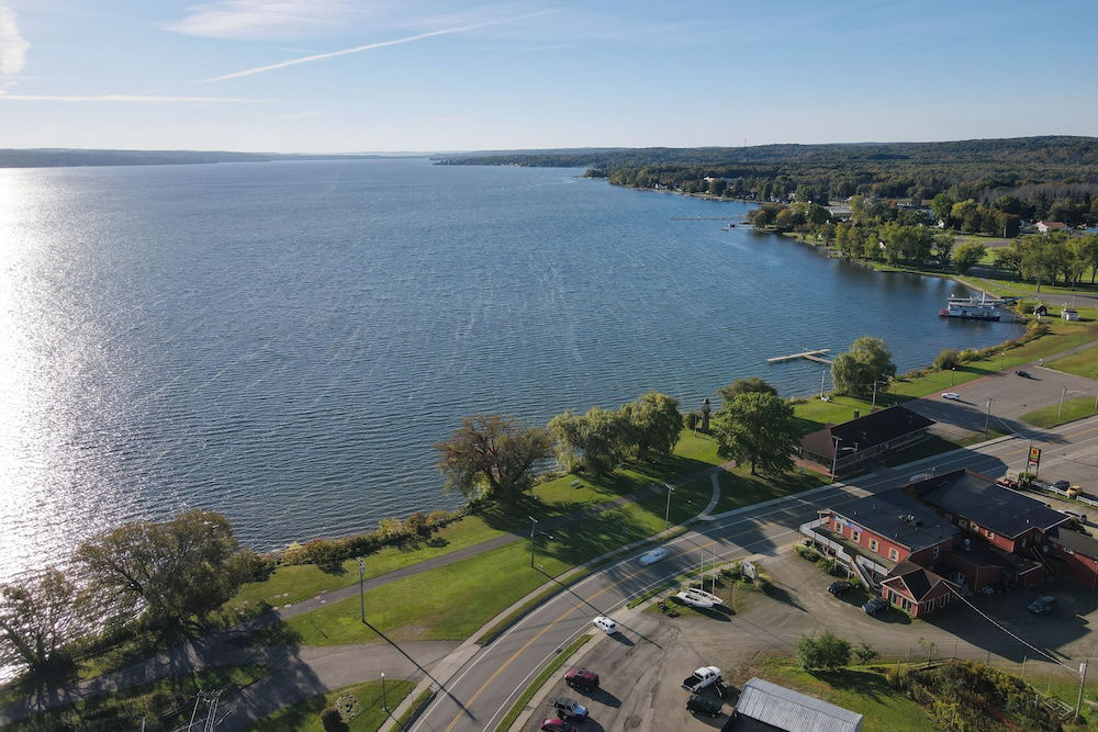 Balcony + Scenic Views: Chautauqua Lake Retreat photo 3