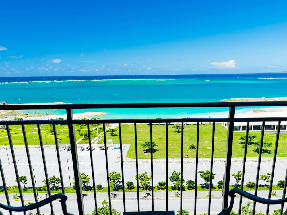 Southern Beach Hotel & Resort OKINAWA photo 2