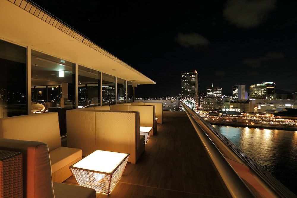 Kobe MerikenPark Oriental Hotel photo 3