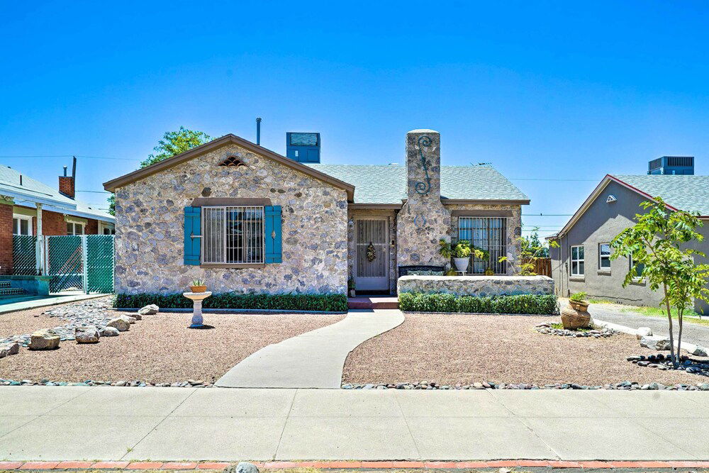 El Paso Home w/ Backyard + Outdoor Fireplace! in El Paso, US