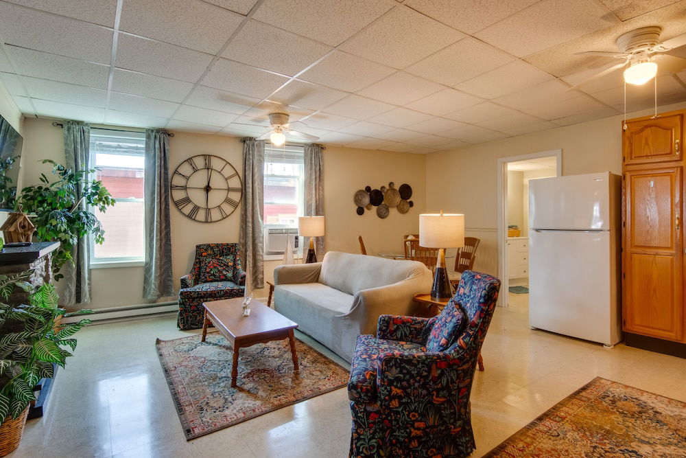 Balcony + Scenic Views: Chautauqua Lake Retreat photo 5