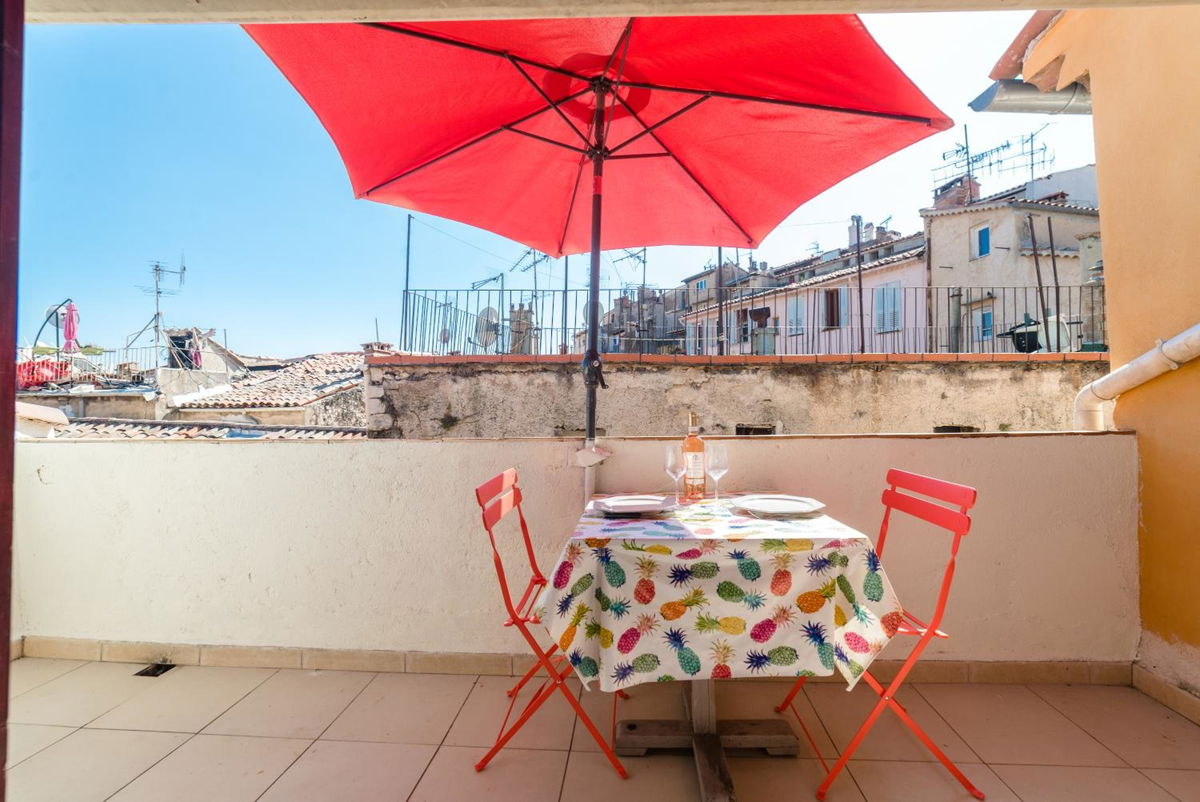 Apt terrasse centre historique photo 4