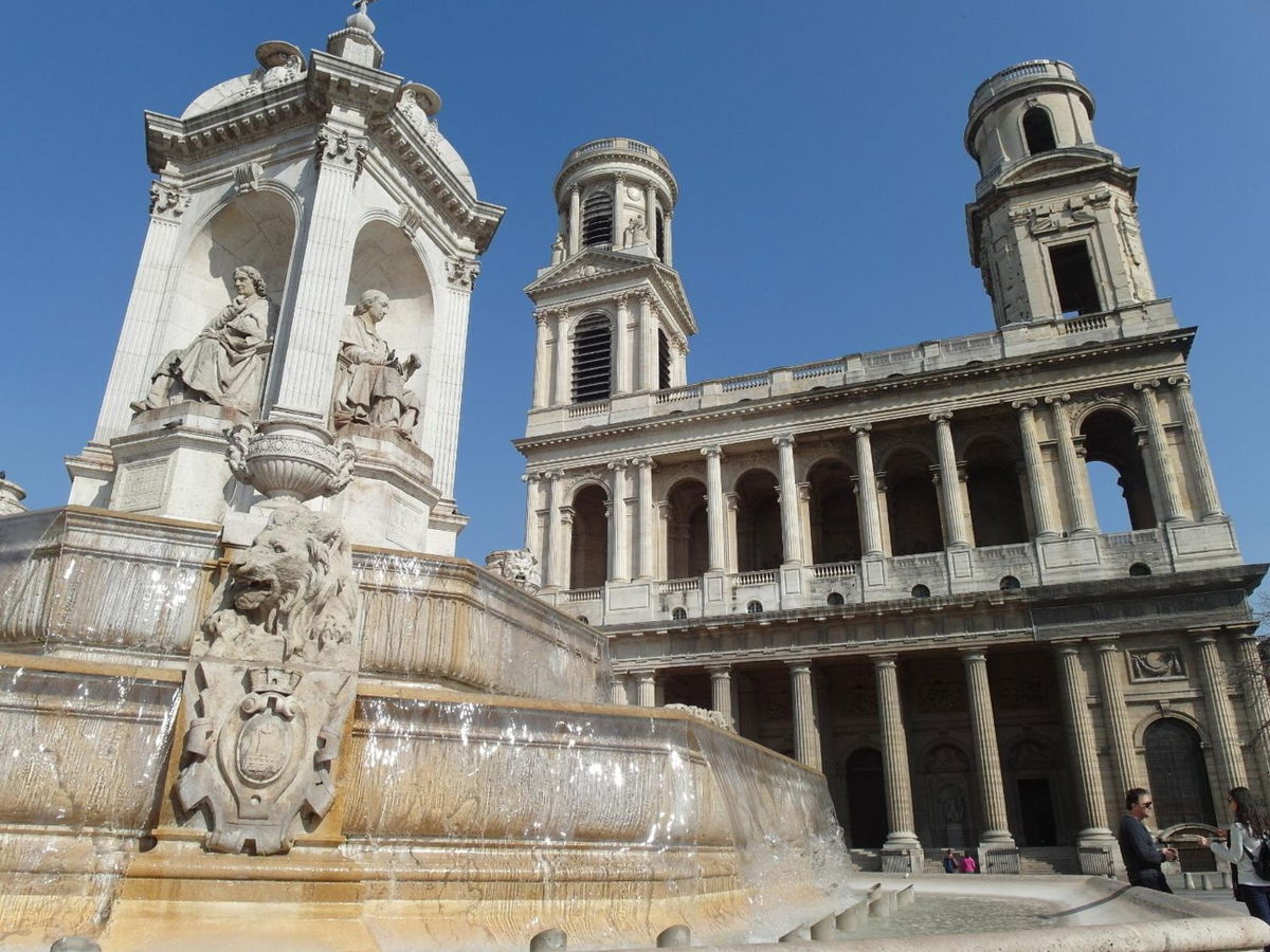 Saint Germain Elegant ChicSuites photo 2
